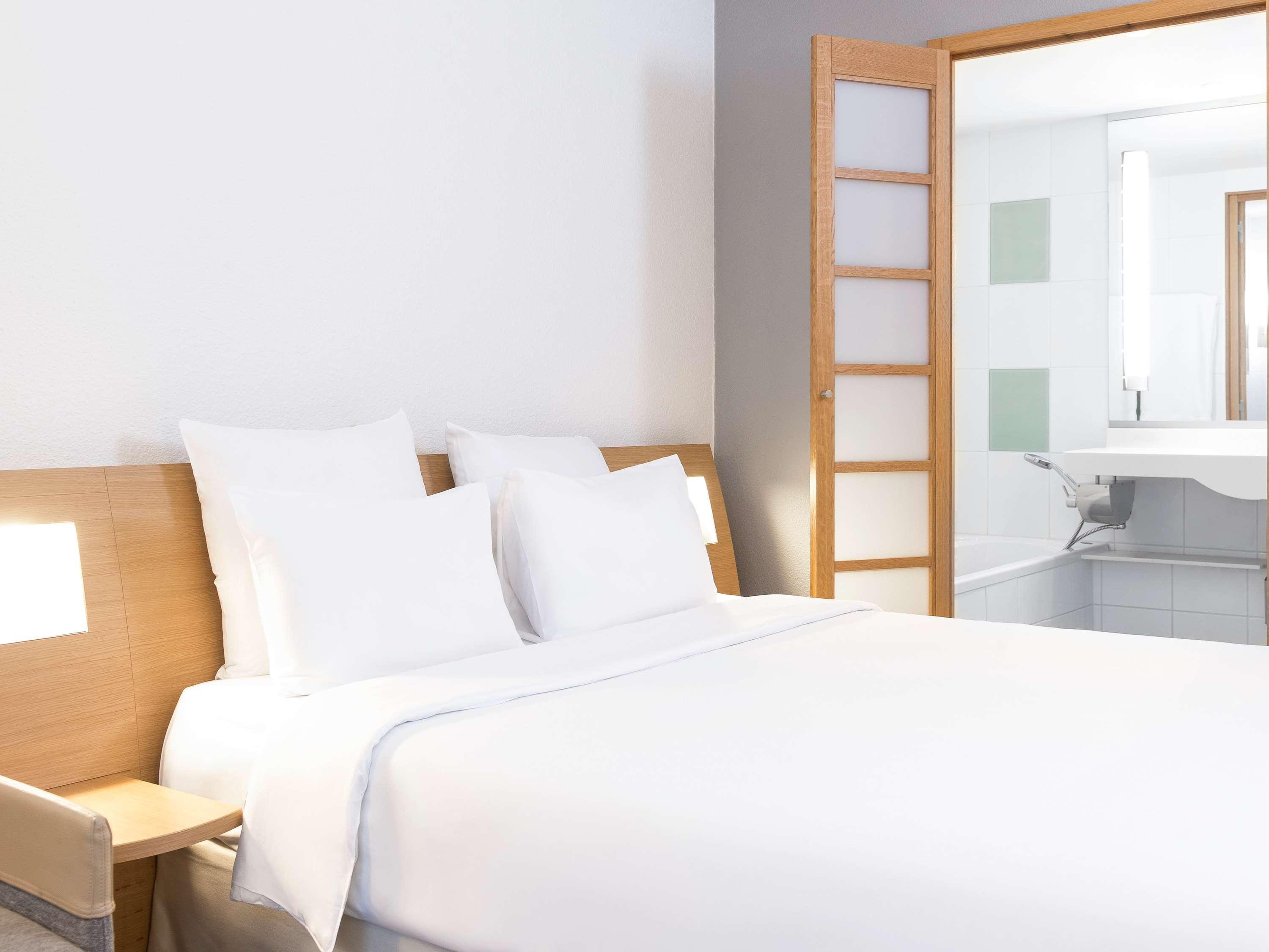 Novotel Brussels Airport Hotel 3*