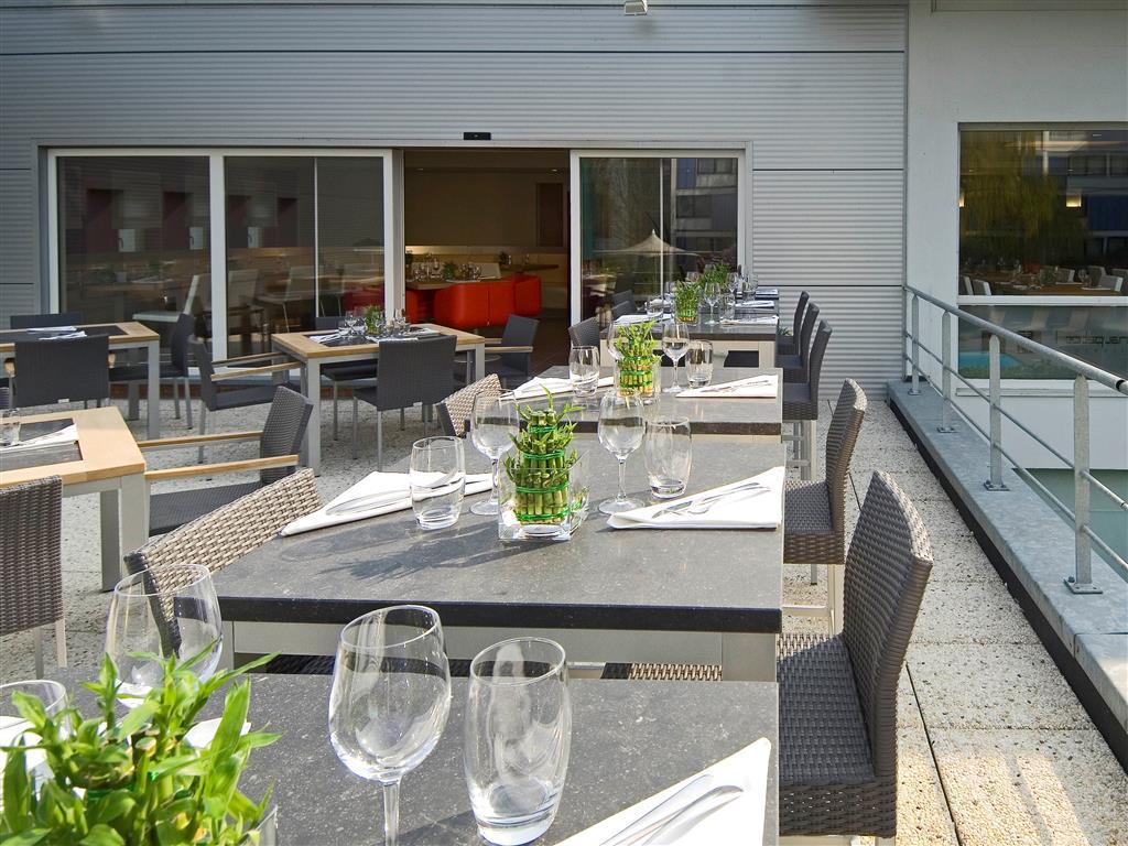Novotel Brussels Airport 3*
