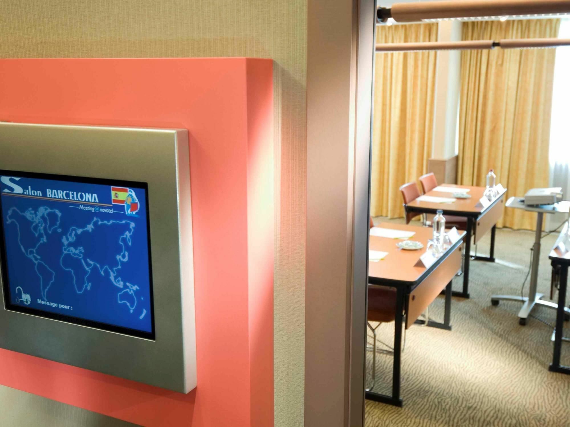 Novotel Brussels Airport Hotel 3*